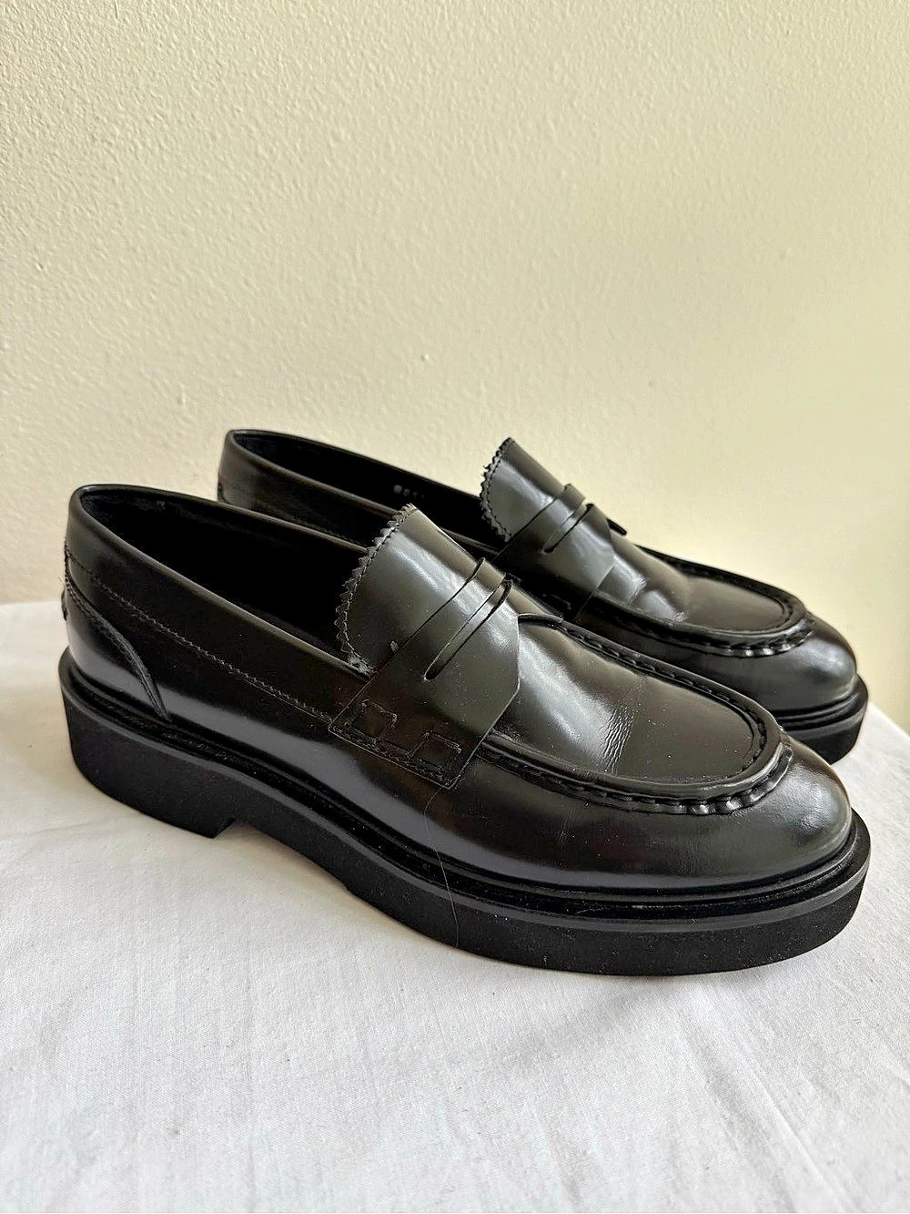 Aquatalia Black Leather Lug Sole Penny Loafers Made in Italy 9.5